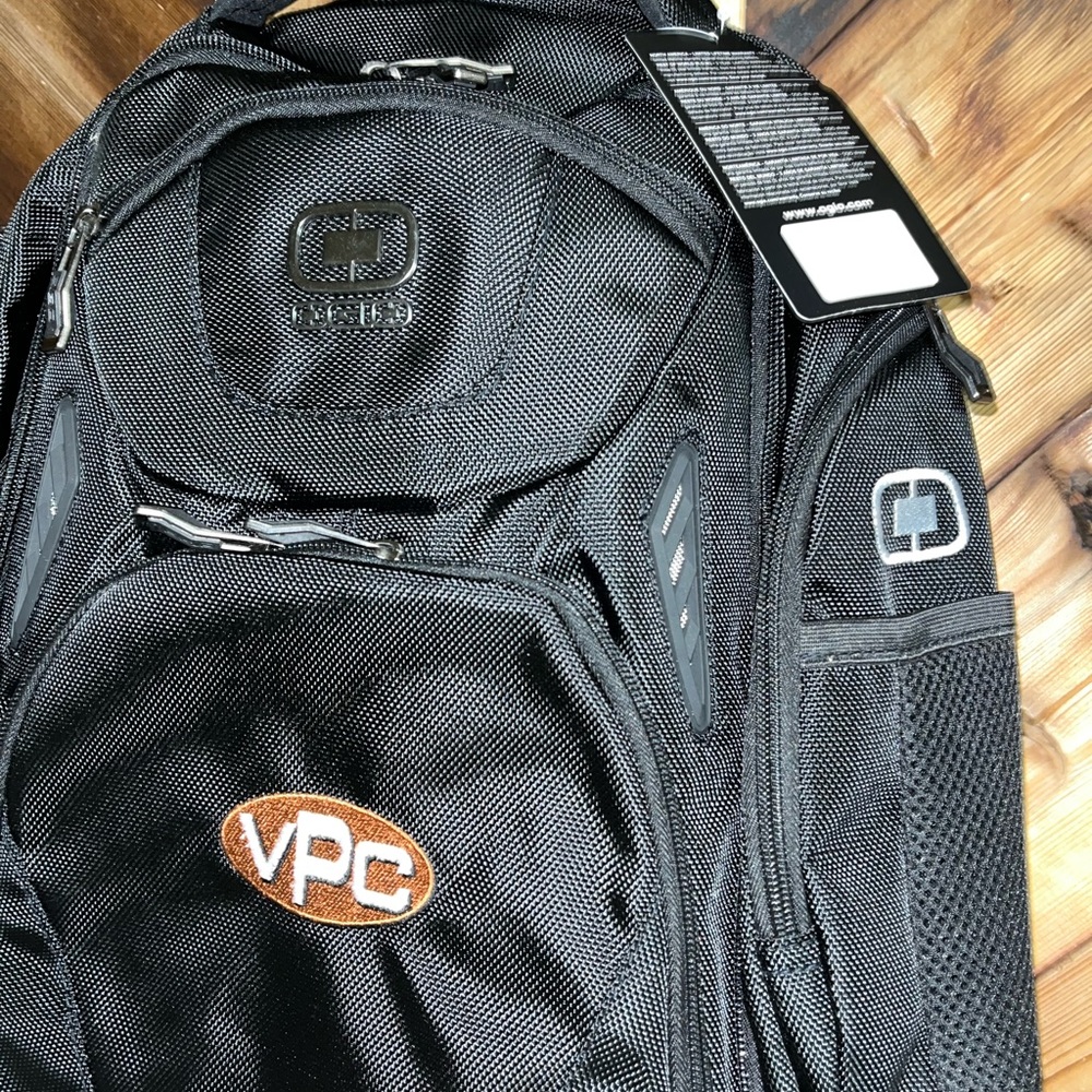 NWT OGIO backpack - Picture 3 of 6